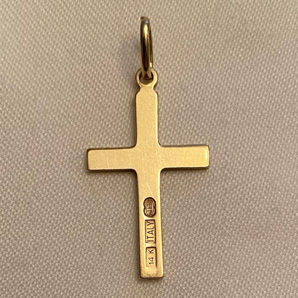 Solid 14 K Yellow Gold Cross Pendant 1" Long Italy Religious Icon 1.11 Grams - Picture 5 of 8